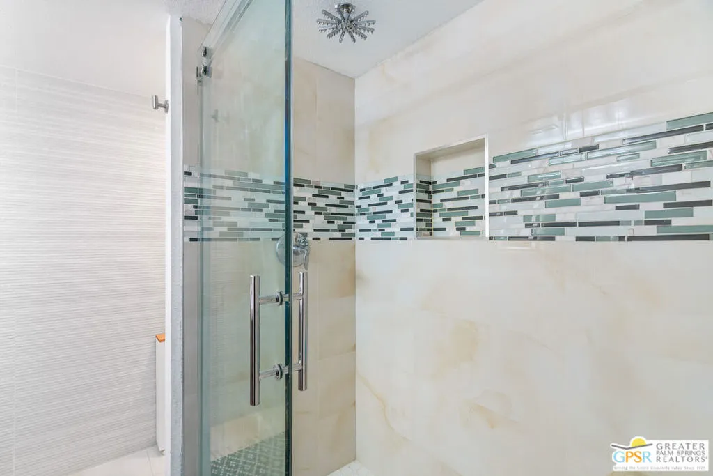 2981 Sunflower Circle, Palm Springs, California 92262 home-pic-27